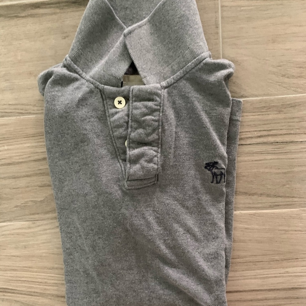 Abercrombie and Fitch men’s polo